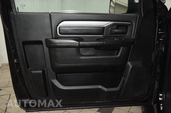 2022 Ram 3500 Cab Chassis Tradesman DRW - miniatura 34
