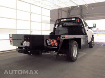 2022 Ram 3500 Cab Chassis Tradesman Regular Cab DRW - miniatura 4