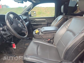 2022 Ram 3500 Cab Chassis Tradesman Regular Cab DRW - miniatura 13