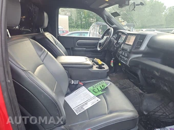 2022 Ram 3500 Cab Chassis Tradesman Regular Cab DRW - miniatura 14