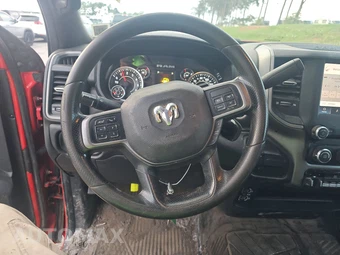 2022 Ram 3500 Cab Chassis Tradesman Regular Cab DRW - miniatura 16