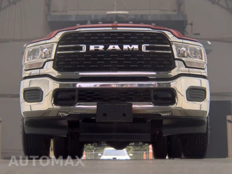 2022 Ram 3500 Cab Chassis Tradesman Regular Cab DRW - miniatura 3