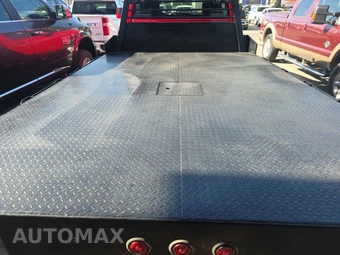 2022 Ram 3500 Cab Chassis Tradesman Regular Cab DRW - miniatura 22
