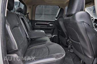 2022 Ram 3500 Laramie Crew Cab Long Bed - miniatura 17