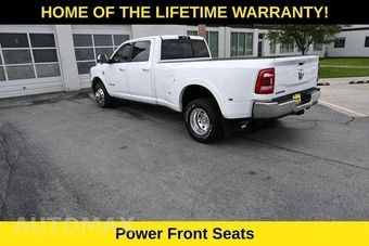 2022 Ram 3500 Laramie Crew Cab Long Bed DRW - miniatura 11