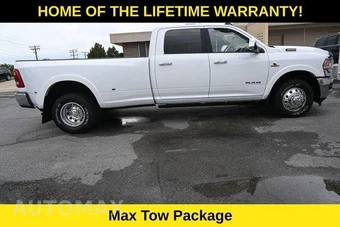 2022 Ram 3500 Laramie Crew Cab Long Bed DRW - miniatura 19