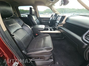 2022 Ram 3500 Laramie Crew Cab Long Bed DRW - miniatura 8