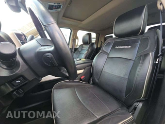 2022 Ram 3500 Laramie Crew Cab Long Bed DRW - miniatura 6