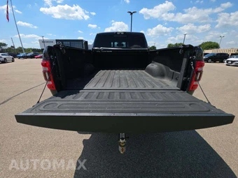 2022 Ram 3500 Laramie Crew Cab Medium Bed – miniatura 11