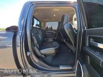 2022 Ram 3500 Laramie Crew Cab Medium Bed – miniatura 13