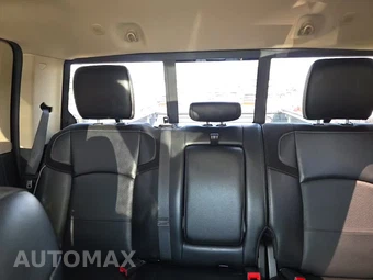 2022 Ram 3500 Laramie Crew Cab Medium Bed – miniatura 29