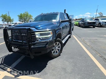 2022 Ram 3500 Laramie Crew Cab Medium Bed