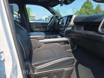 2022 Ram 3500 Laramie Crew Cab Medium Bed - miniatura 18