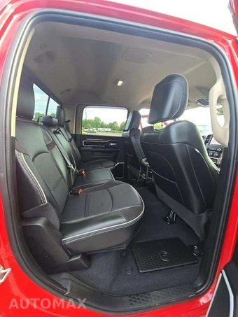 2022 Ram 3500 Laramie Crew Cab Medium Bed – miniatura 16