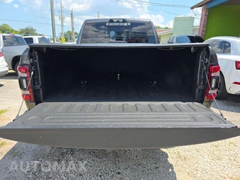 2022 Ram 3500 Laramie Extended Crew Cab Medium Bed - miniatura 12
