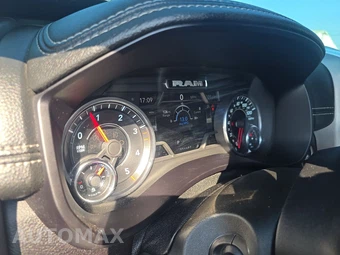2022 Ram 3500 Laramie Extended Crew Cab Medium Bed - miniatura 12