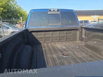 2022 Ram 3500 Laramie Extended Crew Cab Medium Bed - miniatura 16