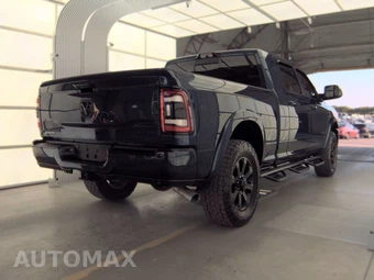 2022 Ram 3500 Laramie Extended Crew Cab Medium Bed - miniatura 4