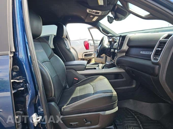 2022 Ram 3500 Laramie Extended Crew Cab Medium Bed – miniatura 18