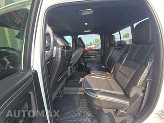 2022 Ram 3500 Limited Crew Cab Long Bed – miniatura 10