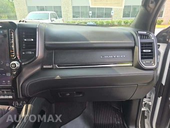 2022 Ram 3500 Limited Crew Cab Long Bed – miniatura 16