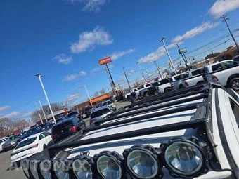 2022 Ram 3500 Limited Crew Cab Long Bed – miniatura 13