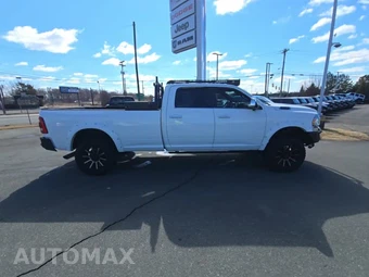 2022 Ram 3500 Limited Crew Cab Long Bed – miniatura 5