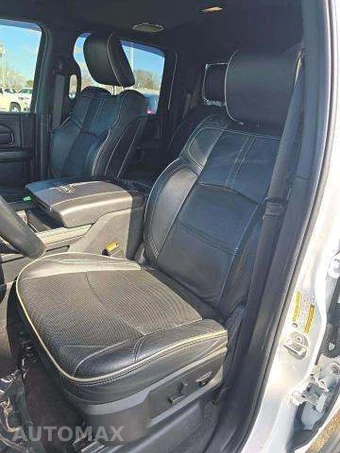 2022 Ram 3500 Limited Crew Cab Long Bed – miniatura 7