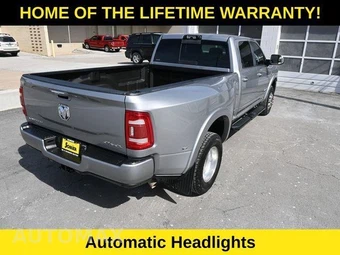 2022 Ram 3500 Limited Crew Cab Long Bed DRW - miniatura 29