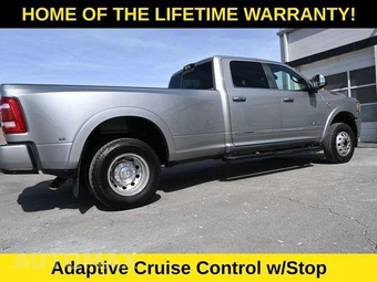 2022 Ram 3500 Limited Crew Cab Long Bed DRW - miniatura 31