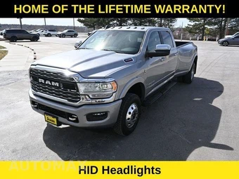 2022 Ram 3500 Limited Crew Cab Long Bed DRW - miniatura 8