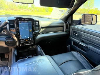 2022 Ram 3500 Limited Crew Cab Long Bed DRW - miniatura 16