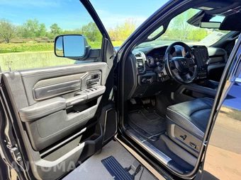 2022 Ram 3500 Limited Crew Cab Long Bed DRW - miniatura 23