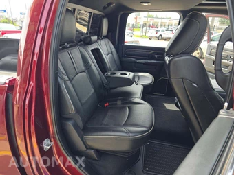 2022 Ram 3500 Limited Crew Cab Long Bed DRW – miniatura 16