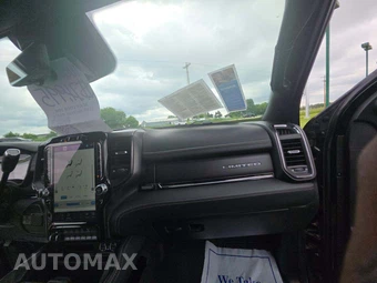 2022 Ram 3500 Limited Crew Cab Medium Bed - miniatura 19
