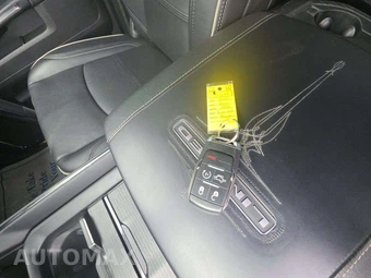 2022 Ram 3500 Limited Crew Cab Medium Bed - miniatura 8