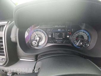 2022 Ram 3500 Limited Crew Cab Medium Bed - miniatura 9