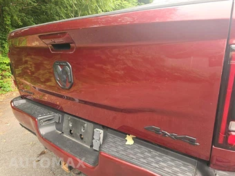 2022 Ram 3500 Limited Extended Crew Cab Medium Bed – miniatura 21