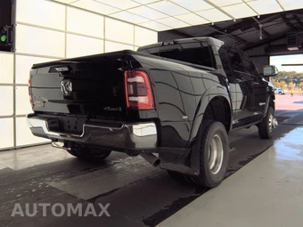 2022 Ram 3500 Limited Longhorn Extended Crew Cab Medium Bed DRW – miniatura 4