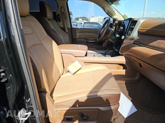 2022 Ram 3500 Limited Longhorn Extended Crew Cab Medium Bed DRW – miniatura 8