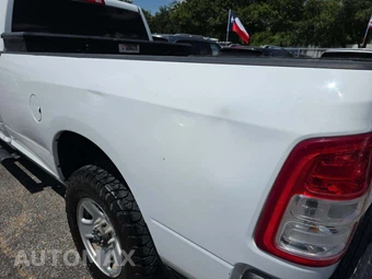 2022 Ram 3500 Tradesman Crew Cab Long Bed - miniatura 25