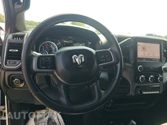 2022 Ram 3500 Tradesman Crew Cab Long Bed - miniatura 10