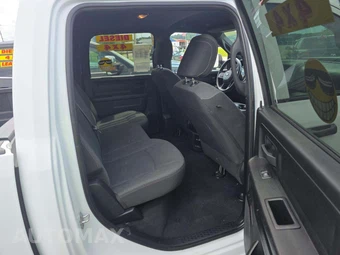 2022 Ram 3500 Tradesman Crew Cab Long Bed - miniatura 16