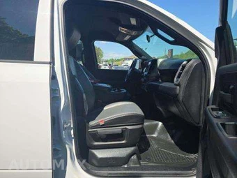 2022 Ram 3500 Tradesman Crew Cab Long Bed - miniatura 18