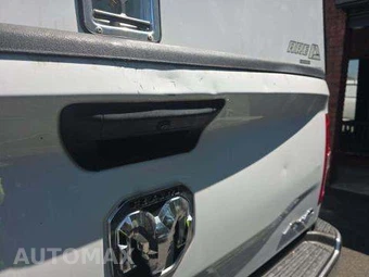 2022 Ram 3500 Tradesman Crew Cab Long Bed - miniatura 27