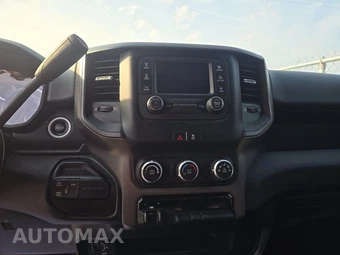 2022 Ram 3500 Tradesman Crew Cab Long Bed DRW - miniatura 11