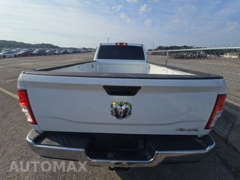 2022 Ram 3500 Tradesman Crew Cab Long Bed DRW - miniatura 5