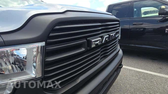 2022 Ram 3500 Tradesman Crew Cab Long Bed DRW - miniatura 25