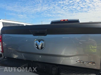 2022 Ram 3500 Tradesman Crew Cab Long Bed DRW - miniatura 5