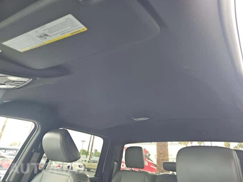 2022 Ram 3500 Tradesman Crew Cab Medium Bed – miniatura 10
